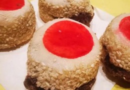 蛤蟆吐蜜的馅料大公开 老北京小吃背后的故事