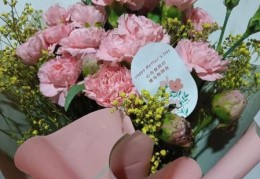 母亲节100元以内的礼物，学生送妈妈的100种礼物！