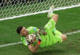 阿根廷门将神了 世界杯关键扑救太震撼