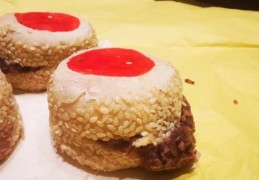 蛤蟆吐蜜的馅料是什么 揭秘传统点心的独特内馅